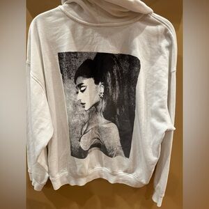 Ariana Grande White Zip-Up Hoodie by H&M size Large